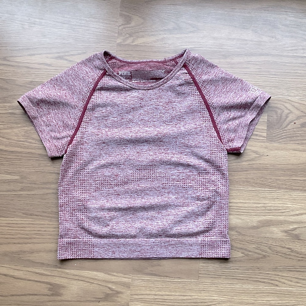 PINK active top